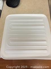 MaxSold Auction: Kitchen items - Kingston (Ontario, Canada) SELLER MANAGED Estate Sale Online Auction -  Norwest Road