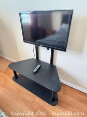 MaxSold Auction: Samsung 32” TV and Stand - Kingston (Ontario, Canada) SELLER MANAGED Estate Sale Online Auction -  Norwest Road