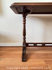 MaxSold Auction: Table - Kingston (Ontario, Canada) SELLER MANAGED Estate Sale Online Auction -  Norwest Road