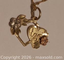 MaxSold Auction: 10K Marked Yellow Gold-Tone Heart Pendant Necklace, 16 in - Barrie (Ontario, Canada) SELLER MANAGED Downsizing Online Auction - Oakley Park Square