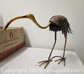 MaxSold Auction: Metal Bird Sculpture Garden Ornament, Antique Gold/Bronze -  Kingston (Ontario, Canada) PARTNER MANAGED Downsizing Online Auction - Steve Fonyo Drive  (STORAGE)