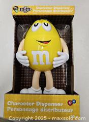 MaxSold Auction: M&M&#39;s Yellow M&M Character Candy Dispenser -  Kingston (Ontario, Canada) PARTNER MANAGED Downsizing Online Auction - Steve Fonyo Drive  (STORAGE)