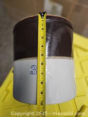 MaxSold Auction: Vintage Two-Tone Salt-Glazed Stoneware Crock, 3-Gallon -  Kingston (Ontario, Canada) PARTNER MANAGED Downsizing Online Auction - Steve Fonyo Drive  (STORAGE)