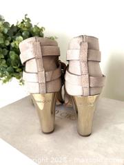 MaxSold Auction: Jimmy Choo boots sz 41 - Toronto (Ontario, Canada) SELLER MANAGED Reseller Online Auction -  Rogers Road (CONDO)
