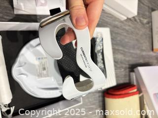 MaxSold Auction: Currentbody LED Eye Perfector  - Toronto (Ontario, Canada) SELLER MANAGED Downsizing Online Auction - Byron Avenue