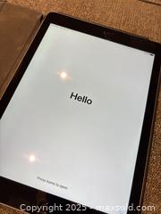 MaxSold Auction: iPad Air 1st Generation - Toronto (Ontario, Canada) SELLER MANAGED Downsizing Online Auction - Byron Avenue