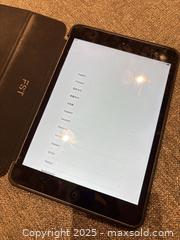 MaxSold Auction: iPad Mini 2 - Toronto (Ontario, Canada) SELLER MANAGED Downsizing Online Auction - Byron Avenue