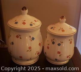 MaxSold Auction: Decorative and fuctional dishware - Toronto (Ontario, Canada) SELLER MANAGED Estate Sale Online Auction - Vanevery Street
