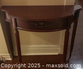 MaxSold Auction: Furniture: side table - Toronto (Ontario, Canada) SELLER MANAGED Estate Sale Online Auction - Vanevery Street