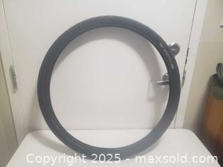 MaxSold Auction: Bike tire - Ottawa (Ontario, Canada) SHORT NOTICE SELLER MANAGED Downsizing Online Auction - Van Lang Private (CONDO)