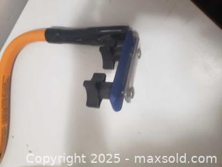 MaxSold Auction: Bike walking holder for dog - Ottawa (Ontario, Canada) SHORT NOTICE SELLER MANAGED Downsizing Online Auction - Van Lang Private (CONDO)