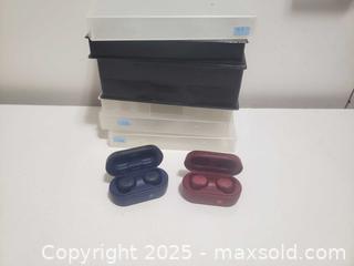 MaxSold Auction: Blue tooth headphones  - Ottawa (Ontario, Canada) SHORT NOTICE SELLER MANAGED Downsizing Online Auction - Van Lang Private (CONDO)