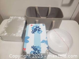 MaxSold Auction: Box items - Ottawa (Ontario, Canada) SHORT NOTICE SELLER MANAGED Downsizing Online Auction - Van Lang Private (CONDO)