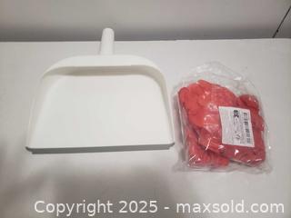 MaxSold Auction:  Flower Pedals and dust pan - Ottawa (Ontario, Canada) SHORT NOTICE SELLER MANAGED Downsizing Online Auction - Van Lang Private (CONDO)