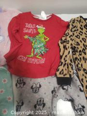 MaxSold Auction: Kids clothes - Ottawa (Ontario, Canada) SHORT NOTICE SELLER MANAGED Downsizing Online Auction - Van Lang Private (CONDO)