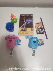 MaxSold Auction: Kids items - Ottawa (Ontario, Canada) SHORT NOTICE SELLER MANAGED Downsizing Online Auction - Van Lang Private (CONDO)