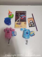 MaxSold Auction: Kids items - Ottawa (Ontario, Canada) SHORT NOTICE SELLER MANAGED Downsizing Online Auction - Van Lang Private (CONDO)