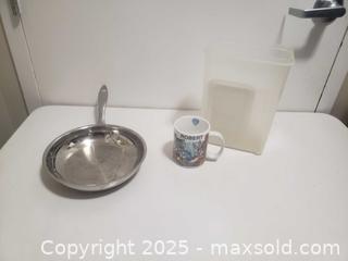 MaxSold Auction: Kitchen items - Ottawa (Ontario, Canada) SHORT NOTICE SELLER MANAGED Downsizing Online Auction - Van Lang Private (CONDO)