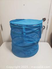 MaxSold Auction: Laundry basket - Ottawa (Ontario, Canada) SHORT NOTICE SELLER MANAGED Downsizing Online Auction - Van Lang Private (CONDO)