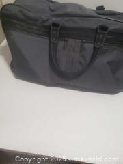 MaxSold Auction: Men's Duffle bag  - Ottawa (Ontario, Canada) SHORT NOTICE SELLER MANAGED Downsizing Online Auction - Van Lang Private (CONDO)