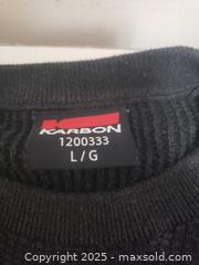 MaxSold Auction: Men's sweater - Ottawa (Ontario, Canada) SHORT NOTICE SELLER MANAGED Downsizing Online Auction - Van Lang Private (CONDO)