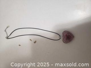 MaxSold Auction: Polester Glass heart - Ottawa (Ontario, Canada) SHORT NOTICE SELLER MANAGED Downsizing Online Auction - Van Lang Private (CONDO)