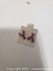 MaxSold Auction: Silver tone/ stainless still earrings  - Ottawa (Ontario, Canada) SHORT NOTICE SELLER MANAGED Downsizing Online Auction - Van Lang Private (CONDO)