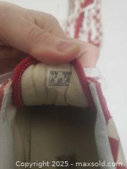 MaxSold Auction: Vans shoes - Ottawa (Ontario, Canada) SHORT NOTICE SELLER MANAGED Downsizing Online Auction - Van Lang Private (CONDO)