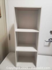 MaxSold Auction: White book shelf - Ottawa (Ontario, Canada) SHORT NOTICE SELLER MANAGED Downsizing Online Auction - Van Lang Private (CONDO)