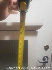 MaxSold Auction: White cabinet  - Ottawa (Ontario, Canada) SHORT NOTICE SELLER MANAGED Downsizing Online Auction - Van Lang Private (CONDO)