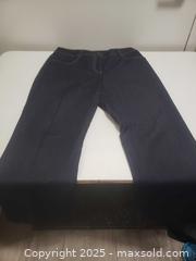 MaxSold Auction: Women jeans - Ottawa (Ontario, Canada) SHORT NOTICE SELLER MANAGED Downsizing Online Auction - Van Lang Private (CONDO)