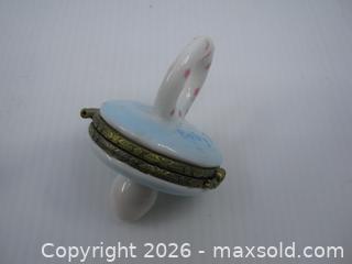MaxSold Auction: Old Baby Teeth Holders x 2 - Esquimalt (British Columbia, Canada) SELLER MANAGED Downsizing Online Auction - Yarrow Place