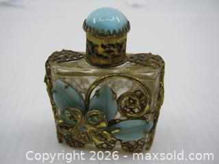 MaxSold Auction: Old Decorated Glass Perfume Bottle - Esquimalt (British Columbia, Canada) SELLER MANAGED Downsizing Online Auction - Yarrow Place