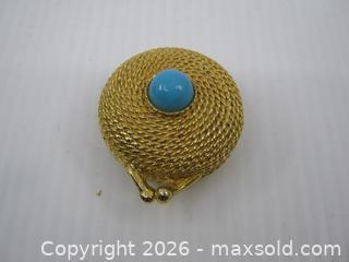 MaxSold Auction: Old Estee Lauder Solid Perfume Compact & Trinket Pill Box - Esquimalt (British Columbia, Canada) SELLER MANAGED Downsizing Online Auction - Yarrow Place