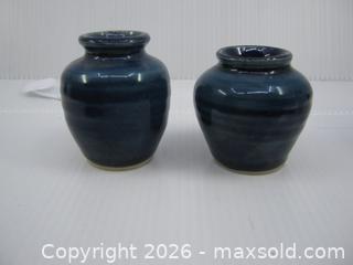 MaxSold Auction: Old Mini Studio Pottery Vases x 2 - Esquimalt (British Columbia, Canada) SELLER MANAGED Downsizing Online Auction - Yarrow Place