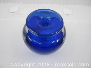 MaxSold Auction: Old Small Art Glass Bud Vase Signed Edward Roman  - Esquimalt (British Columbia, Canada) SELLER MANAGED Downsizing Online Auction - Yarrow Place