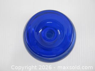 MaxSold Auction: Old Small Art Glass Bud Vase Signed Edward Roman  - Esquimalt (British Columbia, Canada) SELLER MANAGED Downsizing Online Auction - Yarrow Place