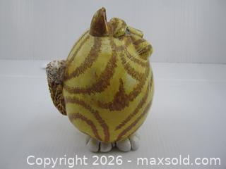 MaxSold Auction: Old Vicki Thomas Pottery Figurine Orange Tabby Cat Funny Bone Enesco 1997 Shelf Sitter - Esquimalt (British Columbia, Canada) SELLER MANAGED Downsizing Online Auction - Yarrow Place