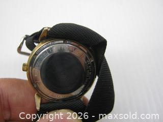 MaxSold Auction: Old Working 1960's Bulova Date King Self-Winding Wristwatch - Esquimalt (British Columbia, Canada) SELLER MANAGED Downsizing Online Auction - Yarrow Place