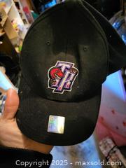 MaxSold Auction: Black Toronto Raptors Style Embroidered Baseball/Dad Hat - Kingston (Ontario, Canada) SELLER MANAGED Downsizing Online Auction - Development Drive (STORAGE)