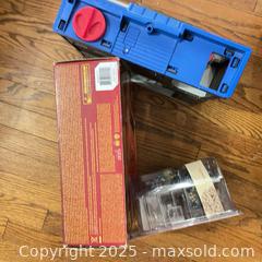 MaxSold Auction: Batman, The Flash & Dragonology Toy Lot - 3 Items - Cobourg (Ontario, Canada) SELLER MANAGED Reseller Online Auction - Spragge Crescent