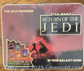 MaxSold Auction: BNIB Star Wars: Return of the Jedi Collectible Metal Tin Set - Cobourg (Ontario, Canada) SELLER MANAGED Reseller Online Auction - Spragge Crescent