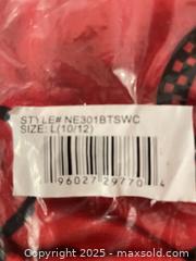 MaxSold Auction: Boys Mario Kart 2-Piece Sleepwear Set, Size L (10/12) - Cobourg (Ontario, Canada) SELLER MANAGED Reseller Online Auction - Spragge Crescent