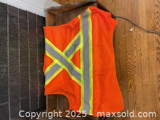 MaxSold Auction: High-Visibility Mesh Safety Vest XXL Orange Class 2 - Cobourg (Ontario, Canada) SELLER MANAGED Reseller Online Auction - Spragge Crescent