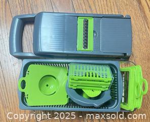 MaxSold Auction: Lot of Multiple Kitchen Items: CheeStyle/AIDA Board , Ekco Knife, Mandoline - Cobourg (Ontario, Canada) SELLER MANAGED Reseller Online Auction - Spragge Crescent