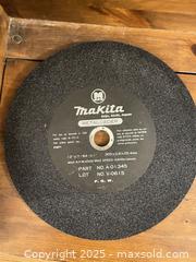 MaxSold Auction: Makita Metal Cutting Grinding Wheel 12" x 7/64" 1" Arbor (3) - Cobourg (Ontario, Canada) SELLER MANAGED Reseller Online Auction - Spragge Crescent