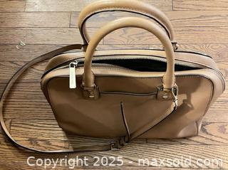 MaxSold Auction: Michael Kors Tan Saffiano-Style Satchel Crossbody - Cobourg (Ontario, Canada) SELLER MANAGED Reseller Online Auction - Spragge Crescent
