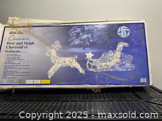 MaxSold Auction: Outdoor display - Langford (British Columbia, Canada) SELLER MANAGED Downsizing Online Auction - Aggregate Court (CONDO)