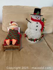 MaxSold Auction: Sleeping Santa and Light Up Frosty - Langford (British Columbia, Canada) SELLER MANAGED Downsizing Online Auction - Aggregate Court (CONDO)