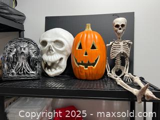 MaxSold Auction: Spooky Halloween Stuff - Langford (British Columbia, Canada) SELLER MANAGED Downsizing Online Auction - Aggregate Court (CONDO)